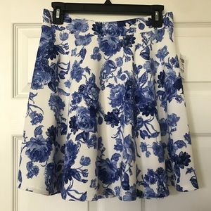 NWT Blue Floral Skirt Size m
